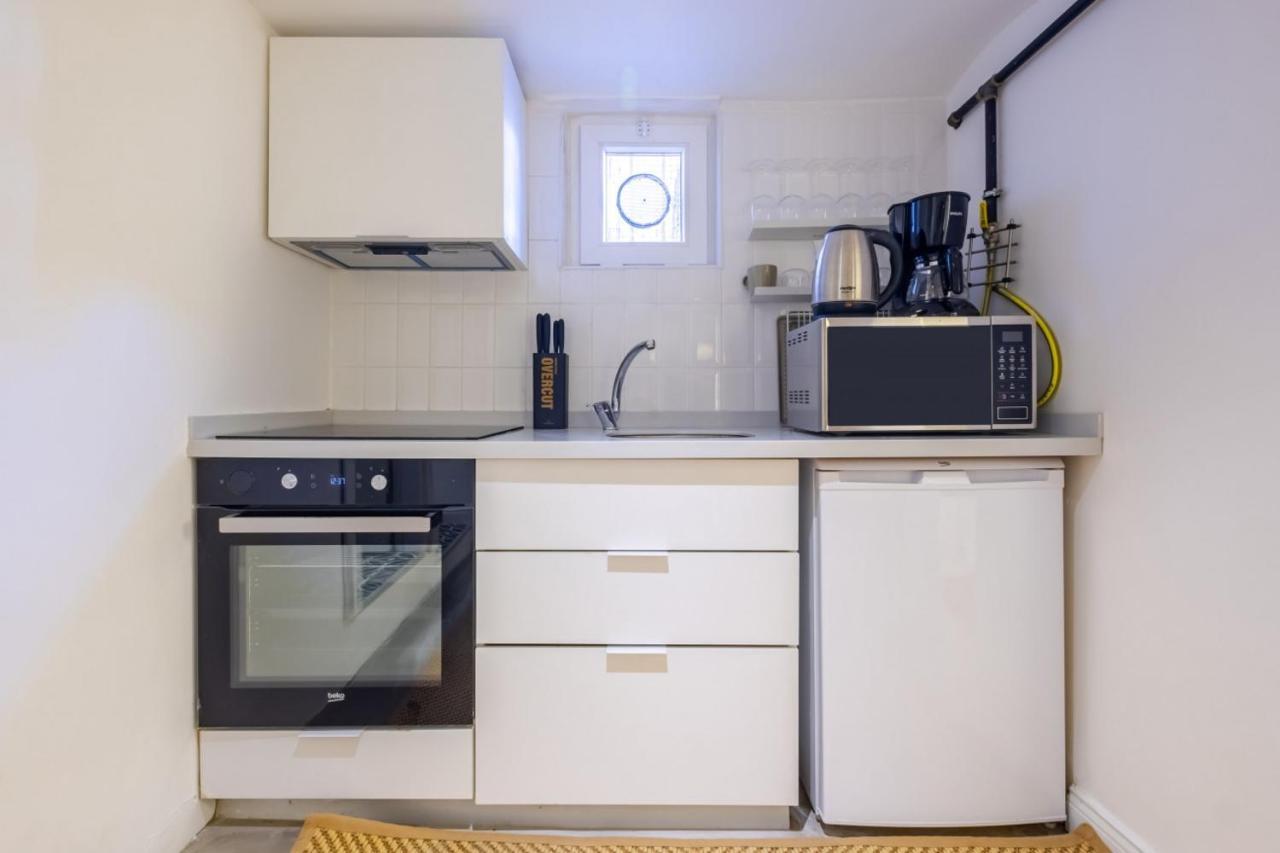 Vibrant Flat 5 Minutes Walk To Istiklal In Beyoglu Istanbul Exterior photo